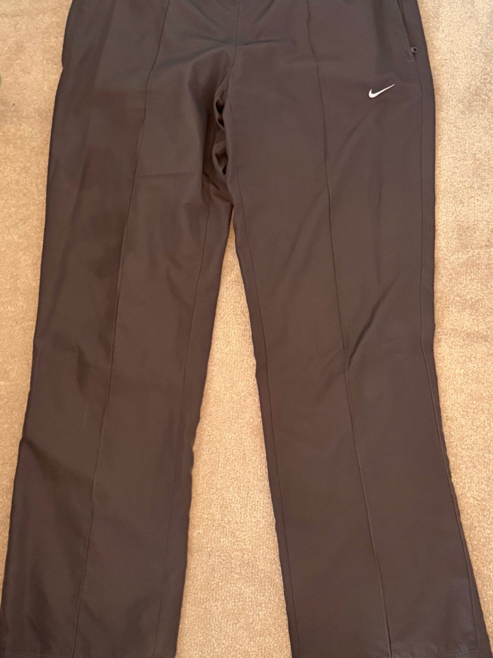 Nike Women’s Set - Picture 4 of 5